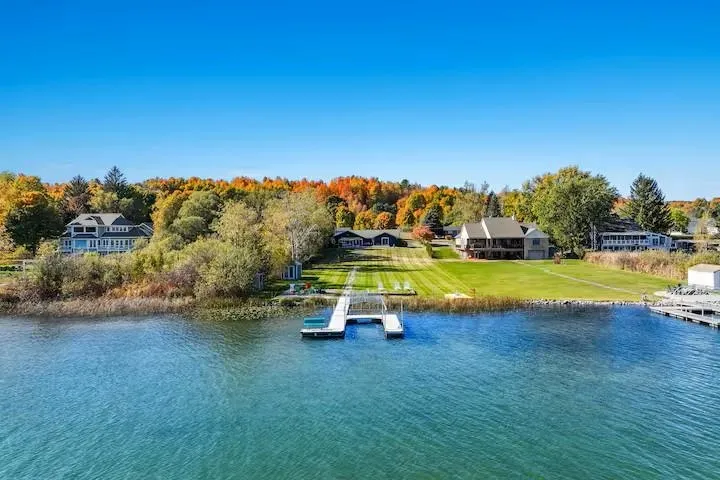 553 S Lake Shore Drive Leland Township, MI 49653