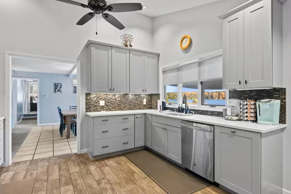 553 S Lake Shore Drive Leland Township, MI 49653