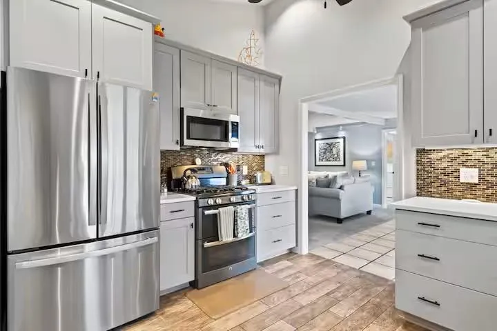 553 S Lake Shore Drive Leland Township, MI 49653