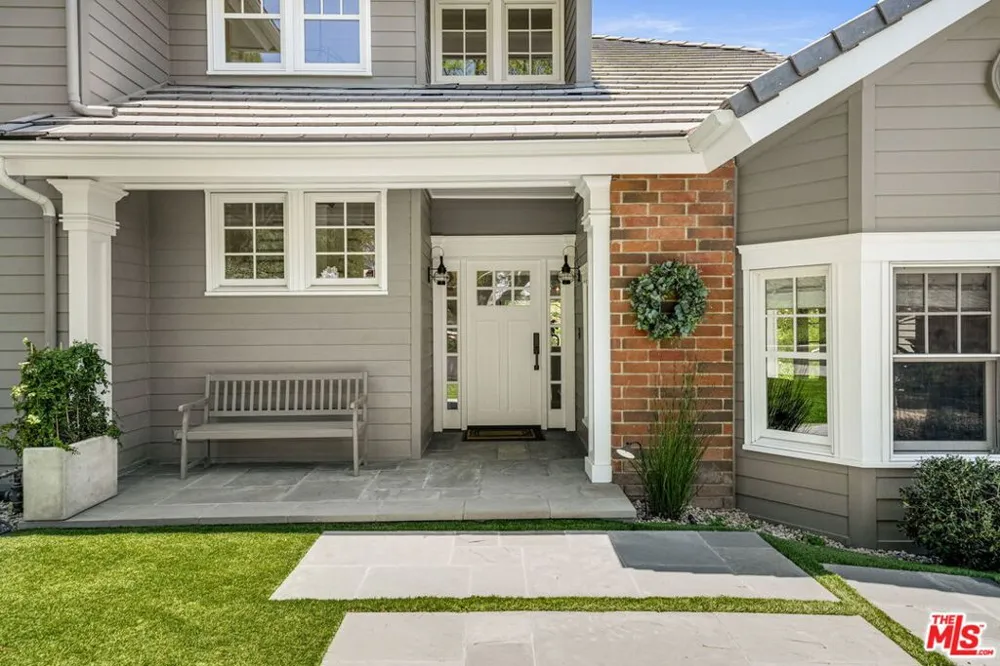 10 Holster Lane Bell Canyon, CA 91307