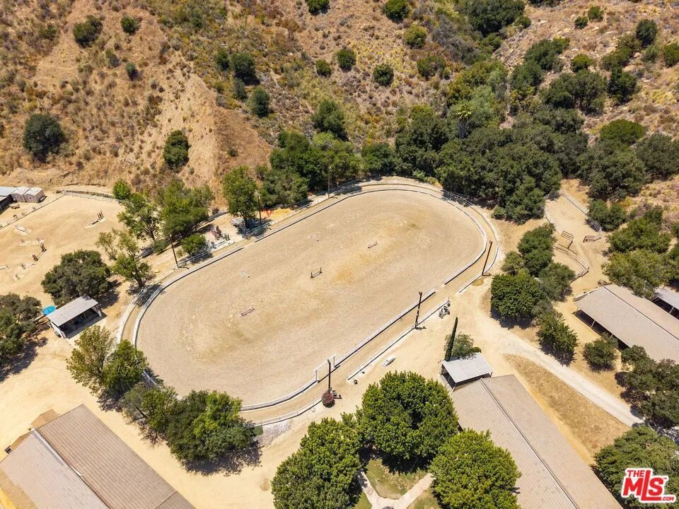 10 Holster Lane Bell Canyon, CA 91307