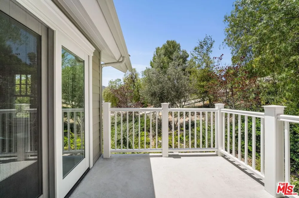 10 Holster Lane Bell Canyon, CA 91307