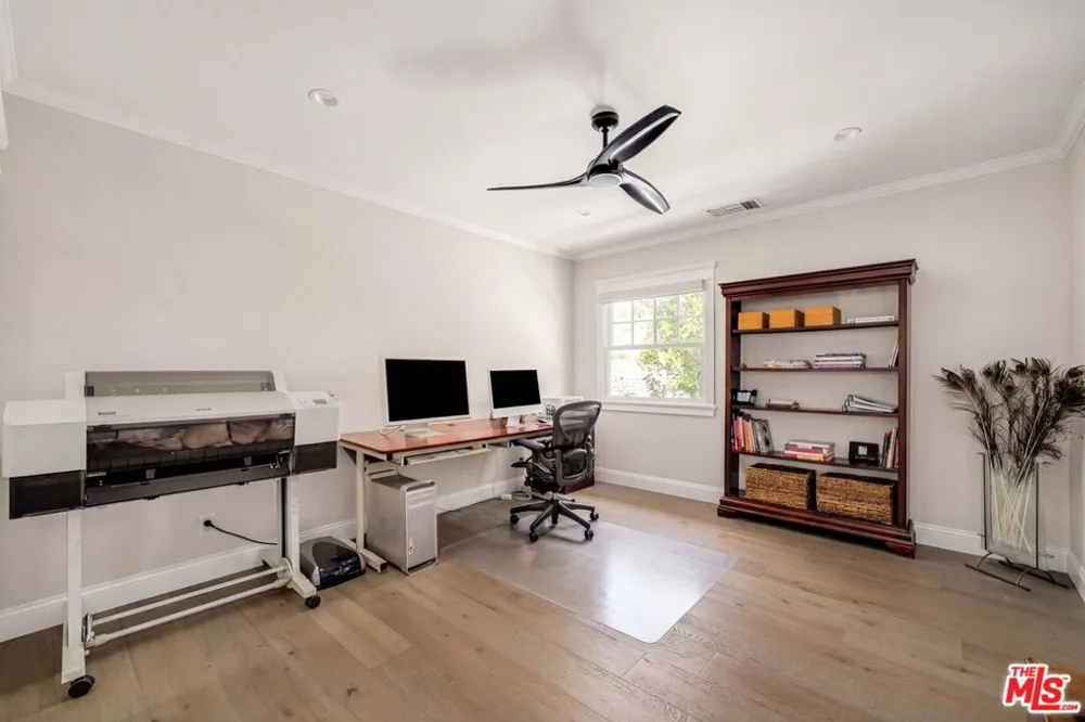10 Holster Lane Bell Canyon, CA 91307