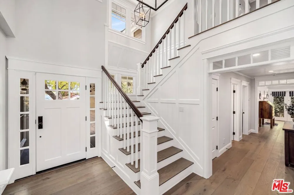 10 Holster Lane Bell Canyon, CA 91307