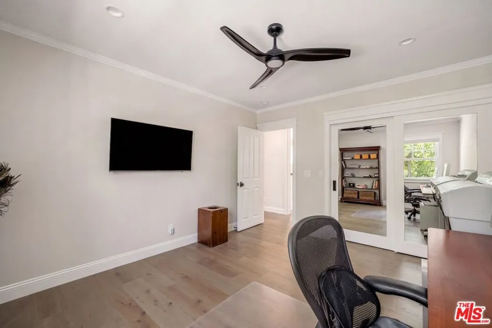 10 Holster Lane Bell Canyon, CA 91307