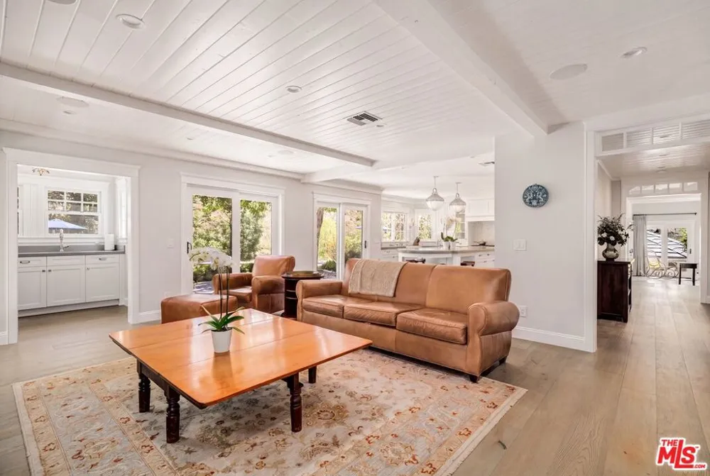 10 Holster Lane Bell Canyon, CA 91307