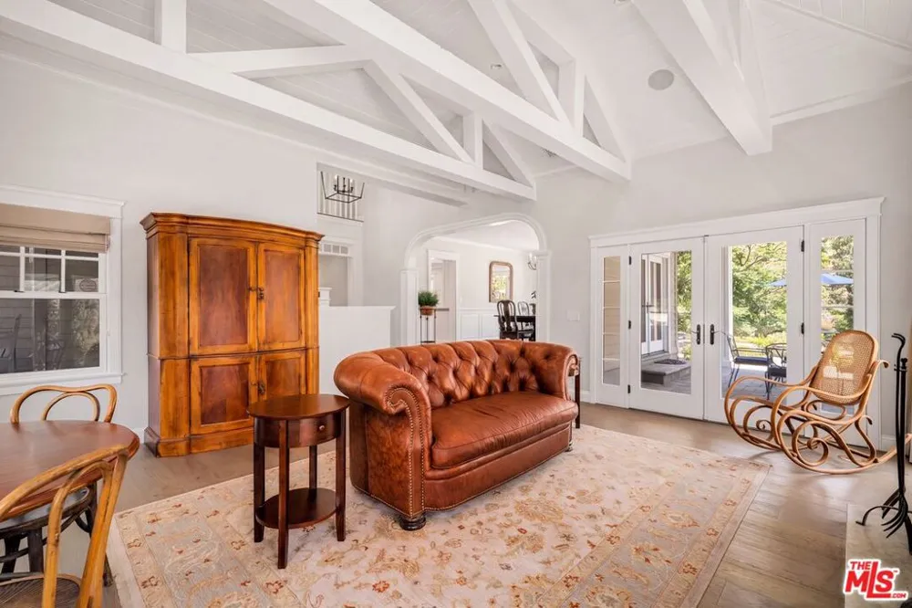 10 Holster Lane Bell Canyon, CA 91307