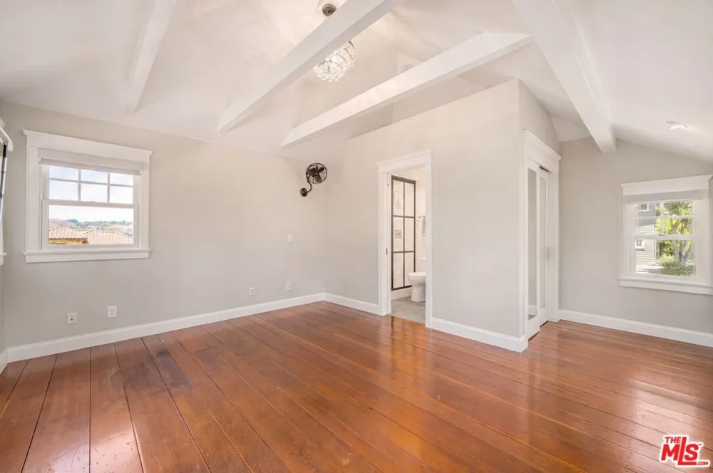 10 Holster Lane Bell Canyon, CA 91307