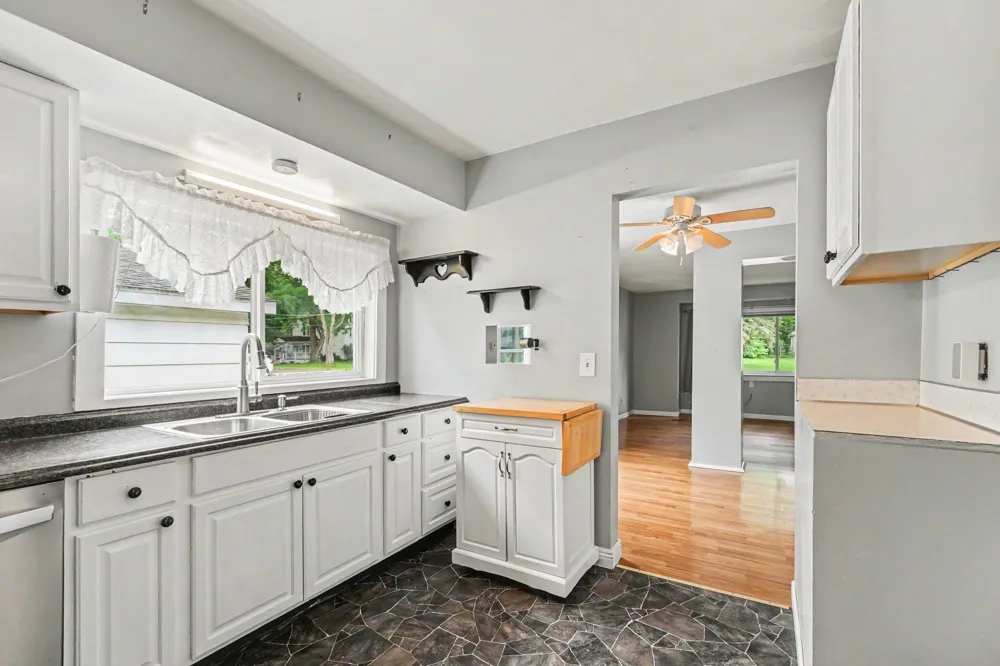 312 Mechanic Street Stockbridge, MI 49285