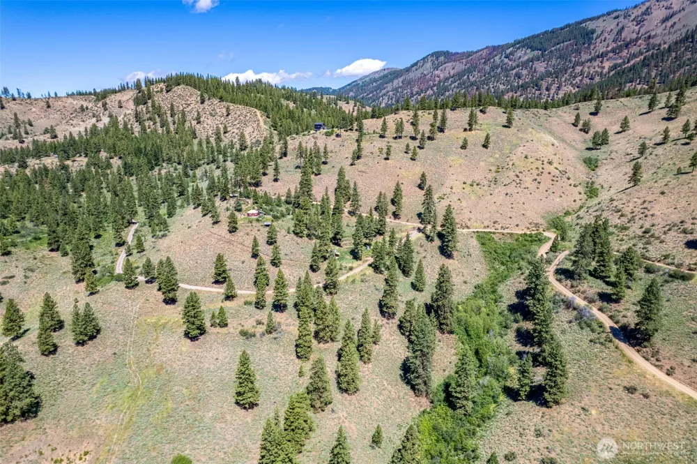 9750 Nahahum Canyon Road Cashmere, WA 98815