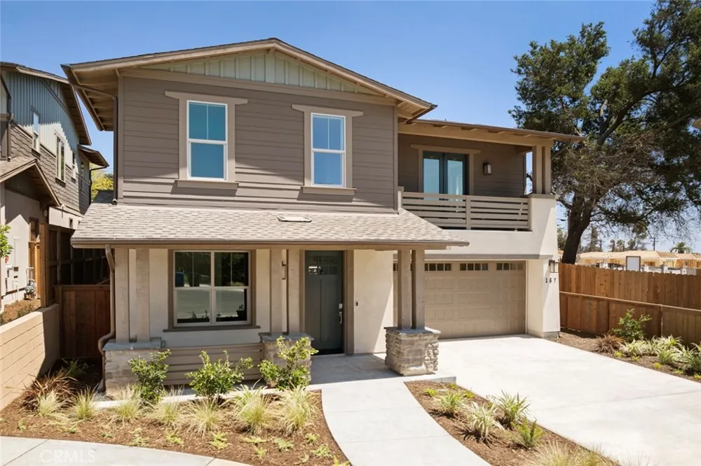 187 E Palm Street E Altadena, CA 91001