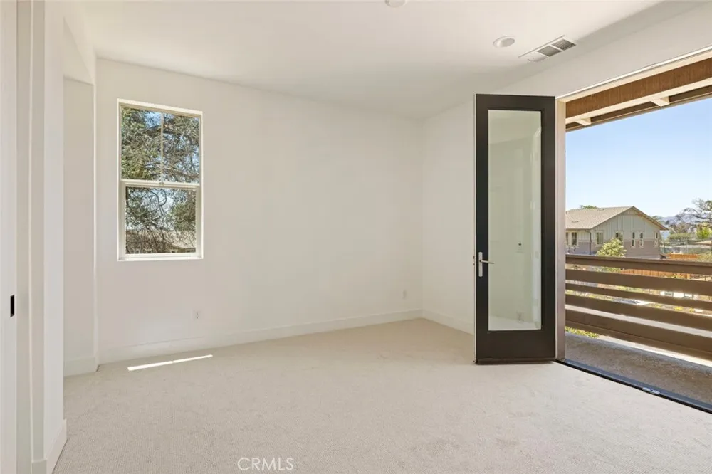 187 E Palm Street E Altadena, CA 91001