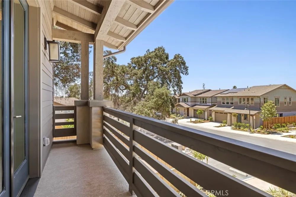 187 E Palm Street E Altadena, CA 91001