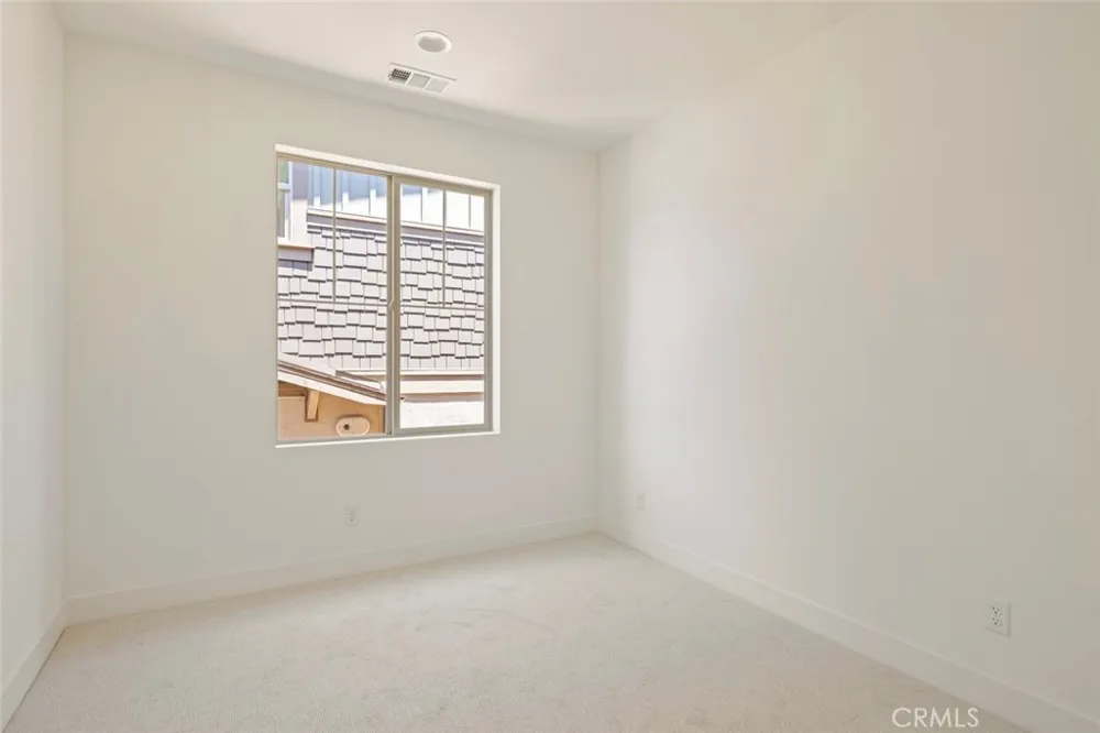 187 E Palm Street E Altadena, CA 91001
