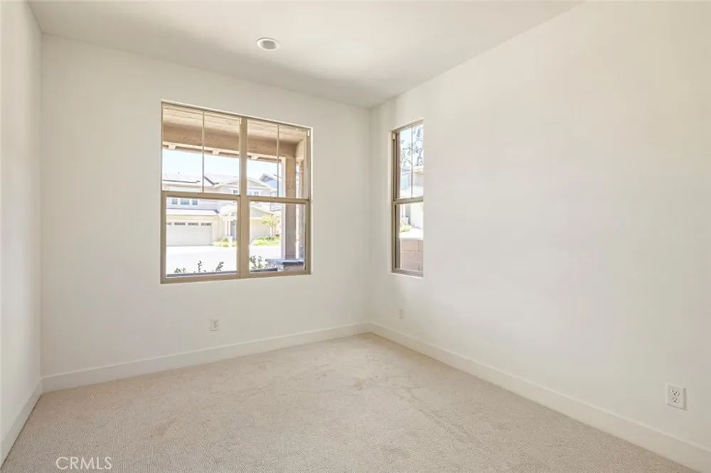 187 E Palm Street E Altadena, CA 91001