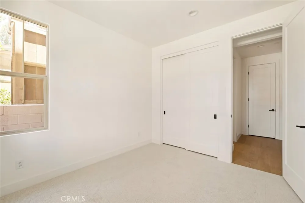 187 E Palm Street E Altadena, CA 91001