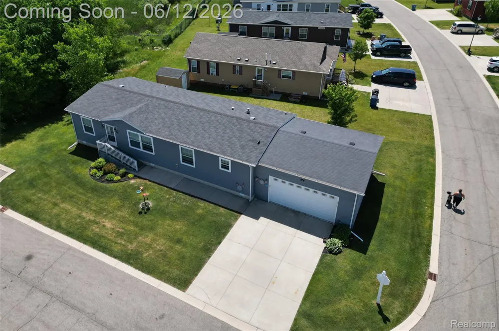 9758 Home Court Tyrone Township, MI 48430