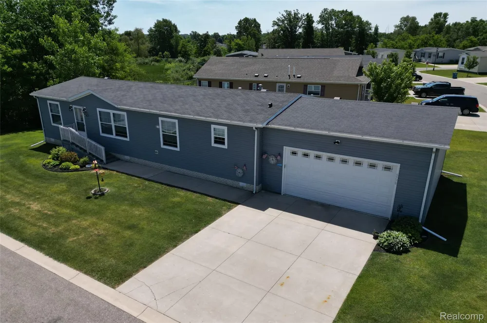 9758 Home Court Tyrone Township, MI 48430