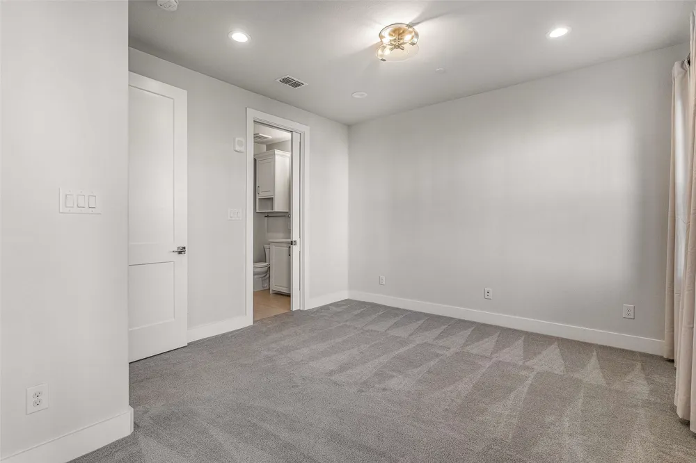 2800 Lakeside Parkway #102 Flower Mound, TX 75022
