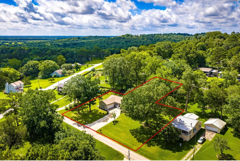 51 Rustling Oaks Street Coldspring, TX 77331