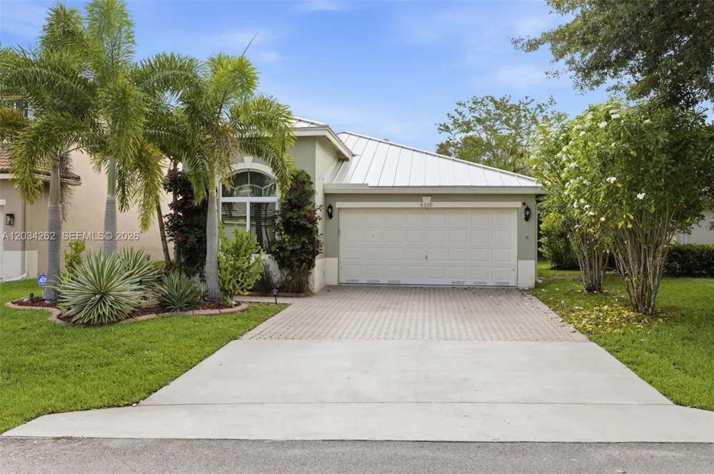 6530 Sandpiper Dr Coconut Creek, FL 33073