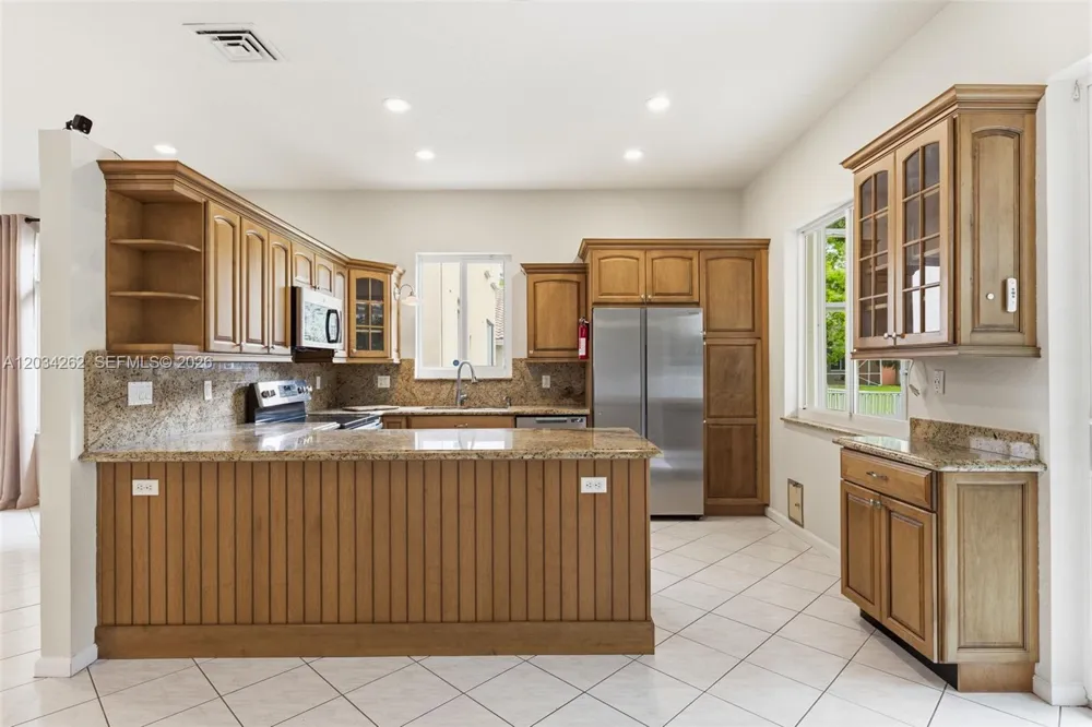6530 Sandpiper Dr Coconut Creek, FL 33073