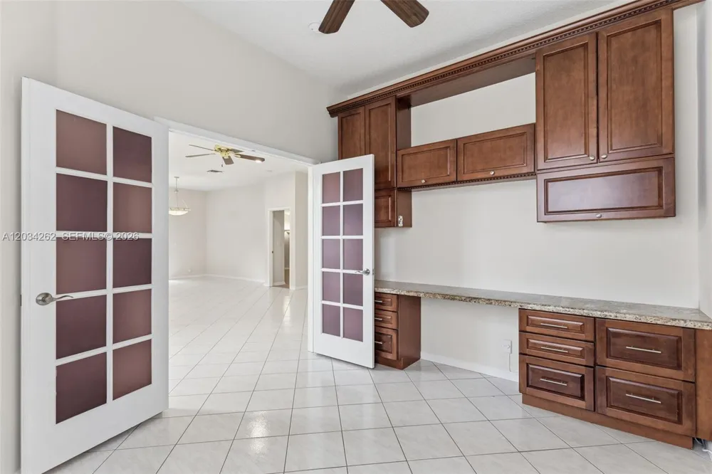 6530 Sandpiper Dr Coconut Creek, FL 33073