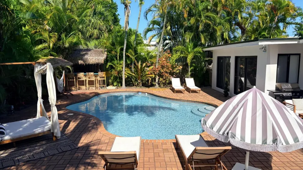 245 Tradewinds Avenue Lauderdale By The Sea, FL 33308