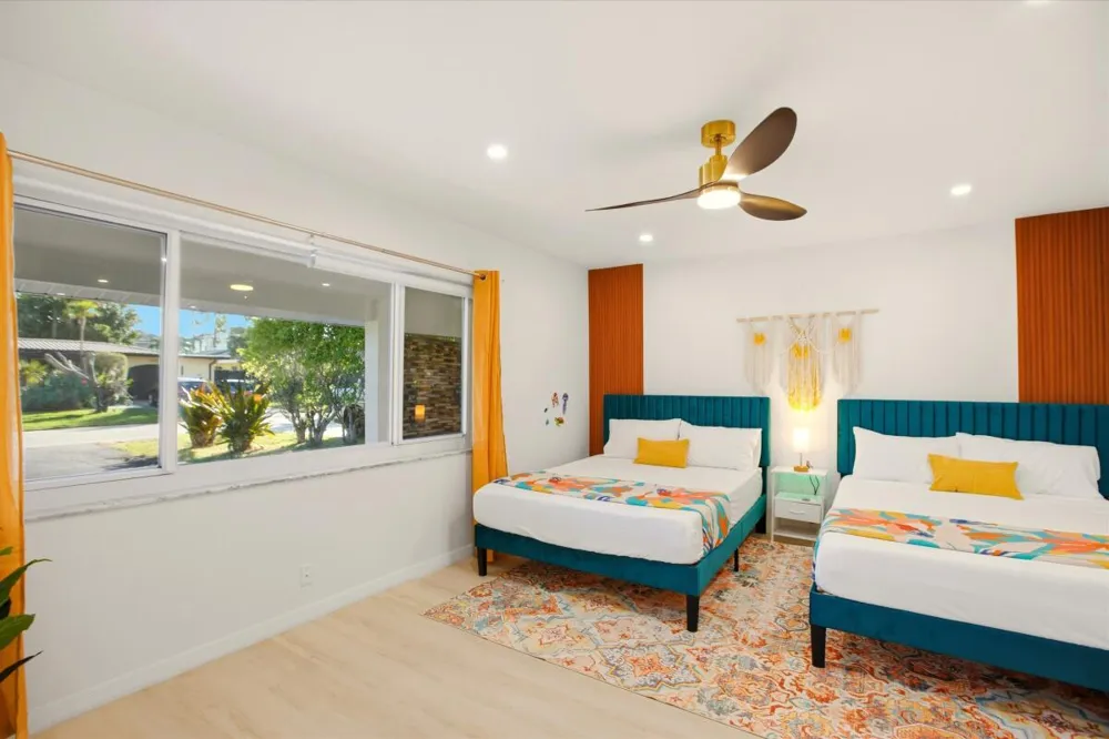 245 Tradewinds Avenue Lauderdale By The Sea, FL 33308