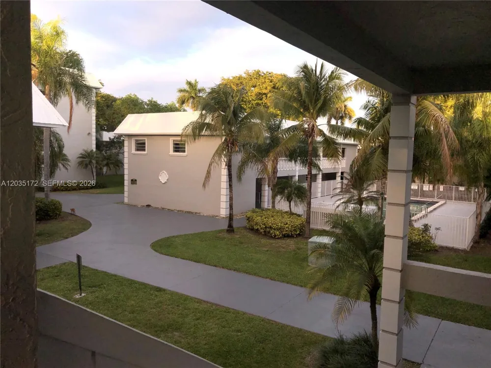 17255 SW 95th Ave #K132 Palmetto Bay, FL 33157