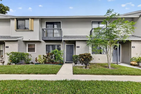 104 Shoreview Drive #104