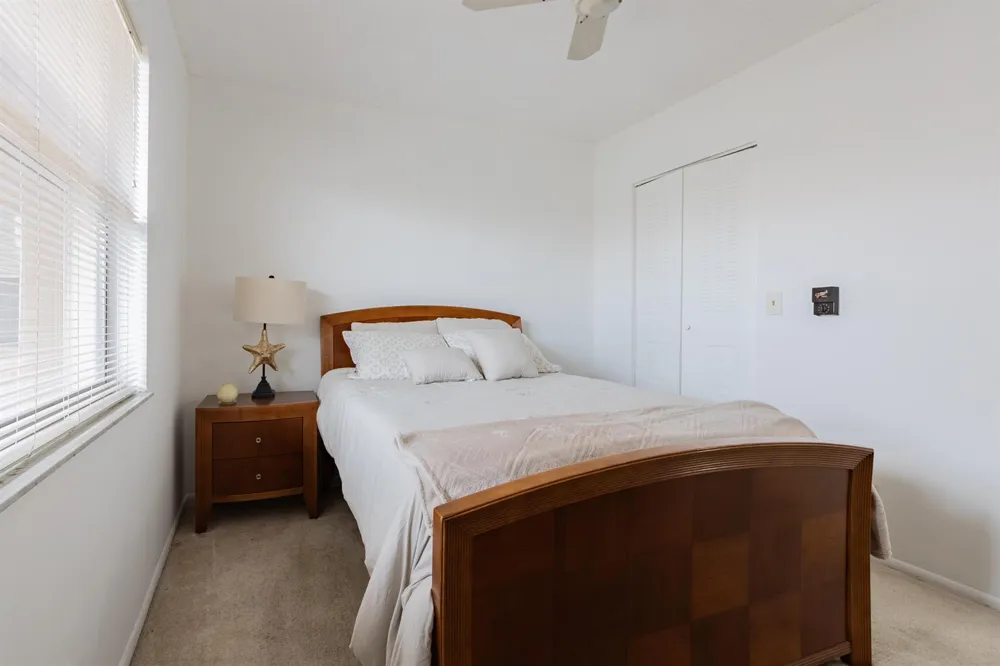2811 Somerset Drive #412 Lauderdale Lakes, FL 33311