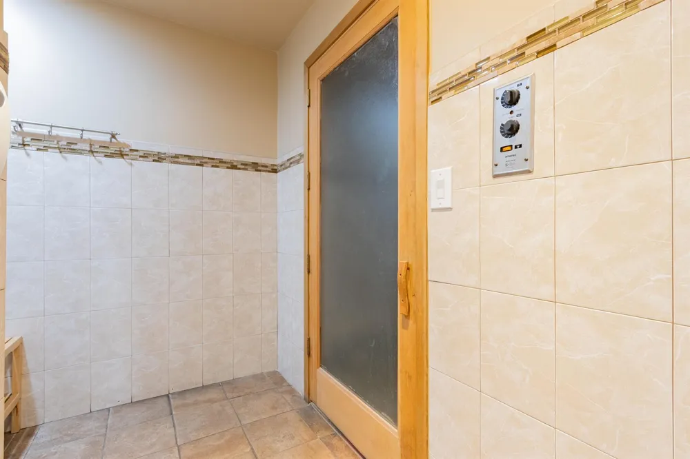 2811 Somerset Drive #412 Lauderdale Lakes, FL 33311