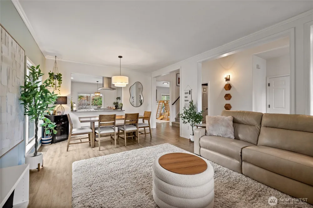 38040 37th Place S Auburn, WA 98001