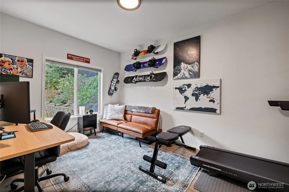 38040 37th Place S Auburn, WA 98001