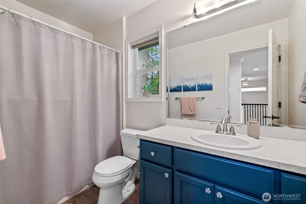 38040 37th Place S Auburn, WA 98001