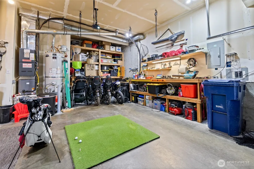 38040 37th Place S Auburn, WA 98001