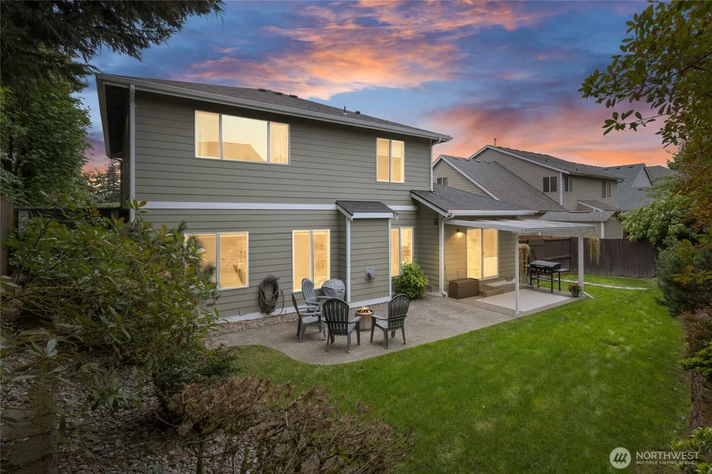 38040 37th Place S Auburn, WA 98001