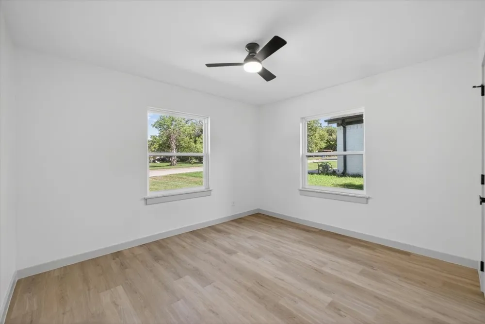 512 Mirike Drive White Settlement, TX 76108