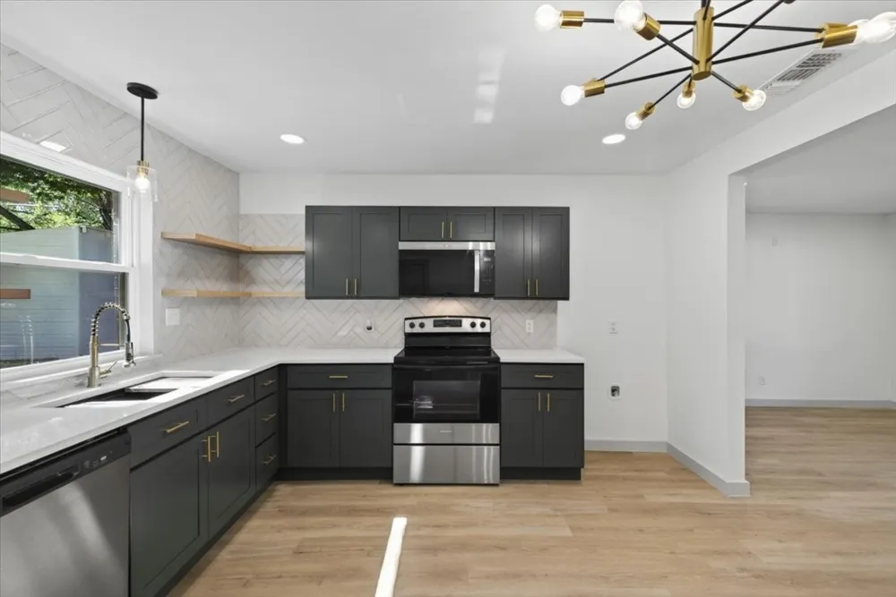 512 Mirike Drive White Settlement, TX 76108