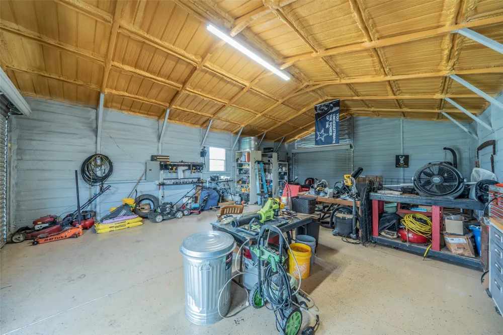 14797 County Road 489 Nevada, TX 75173