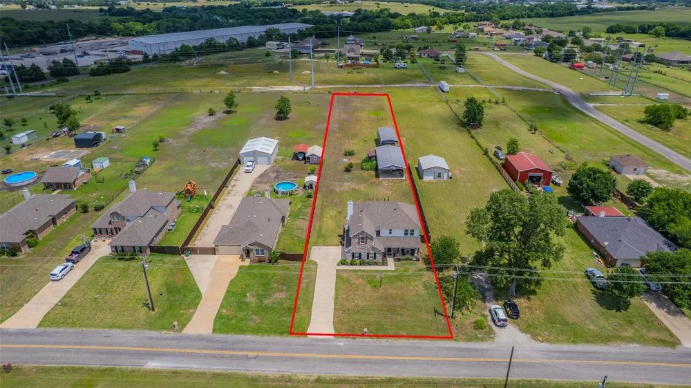 14797 County Road 489 Nevada, TX 75173