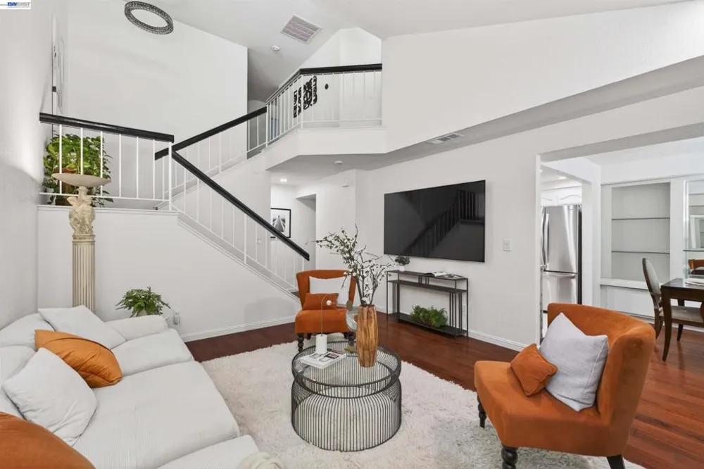 7483 Stonedale Dr Pleasanton, CA 94588
