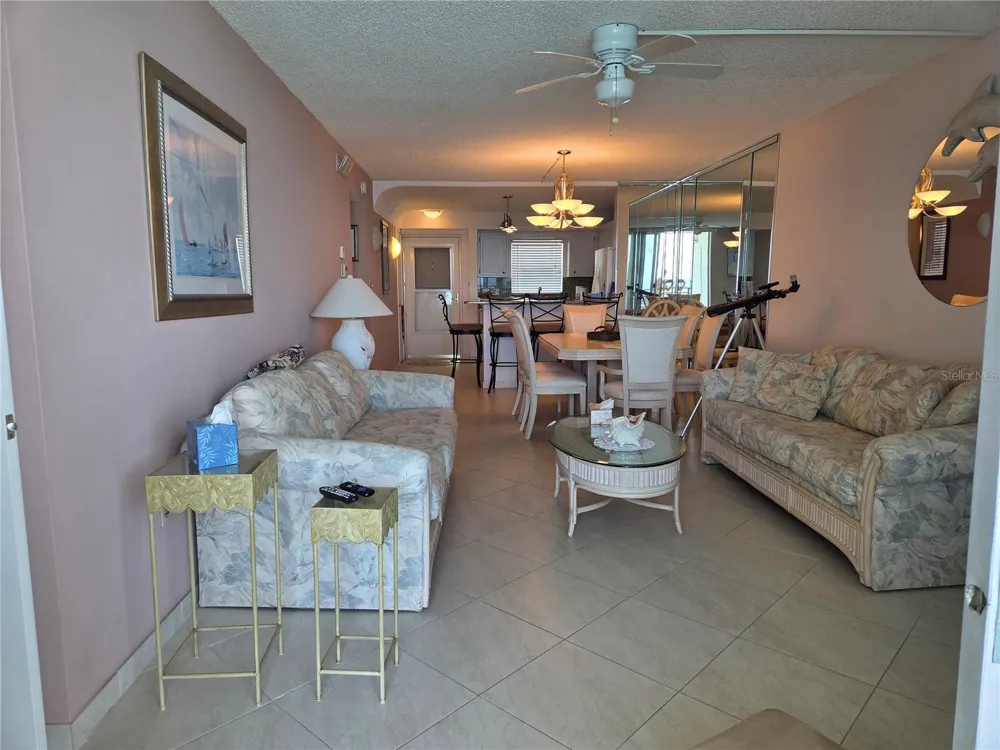 9 HAIG PLACE #405 Dunedin, FL 34698