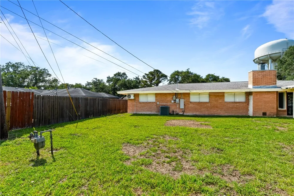 601 Moray Place Corpus Christi, TX 78411