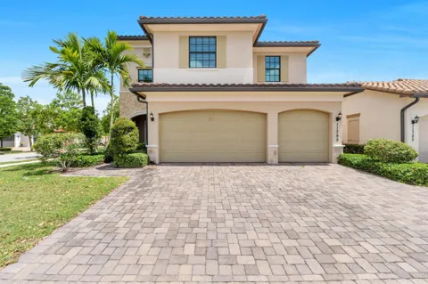 11795 Waterway Circle