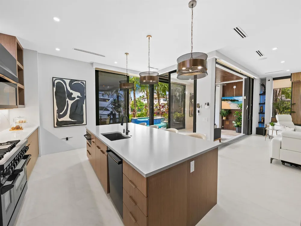 609 Poinciana Drive Fort Lauderdale, FL 33301