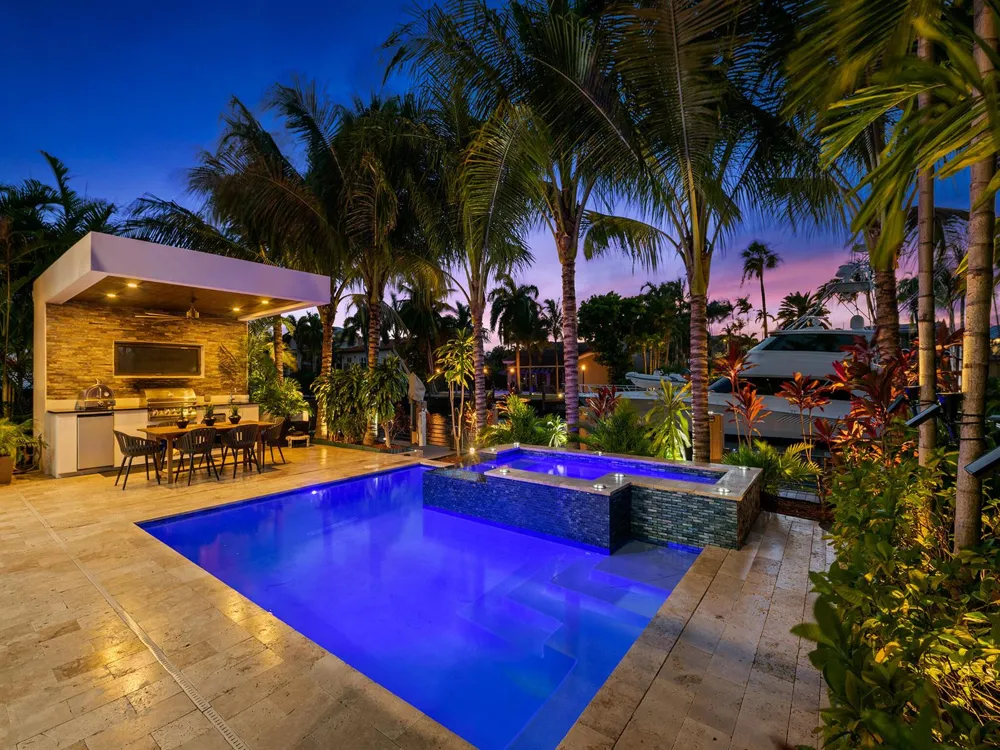609 Poinciana Drive Fort Lauderdale, FL 33301