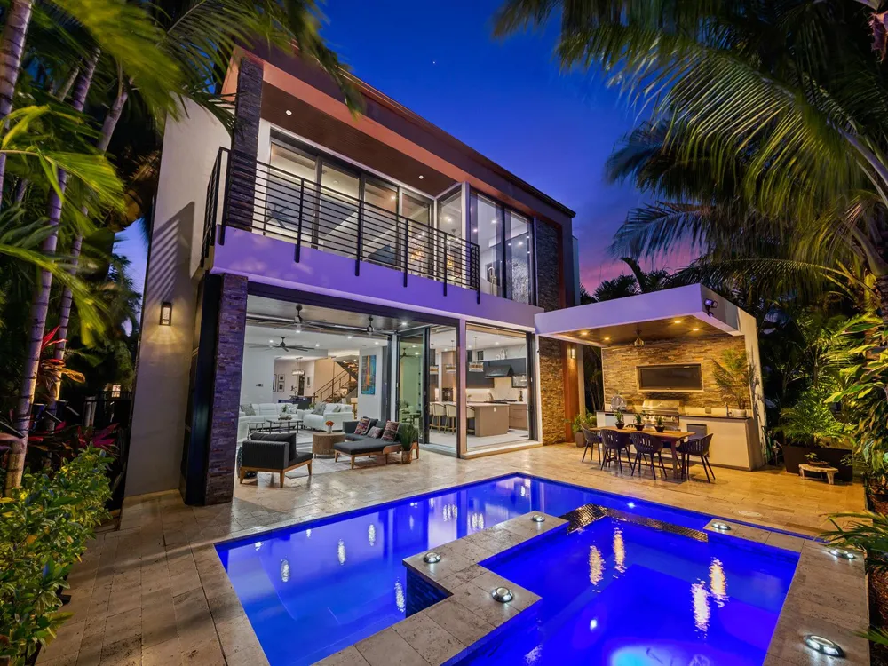 609 Poinciana Drive Fort Lauderdale, FL 33301