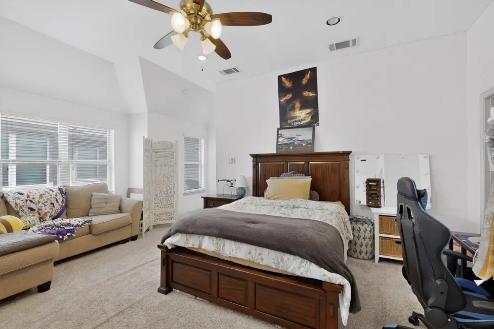 428 Balmora Way Roanoke, TX 76262